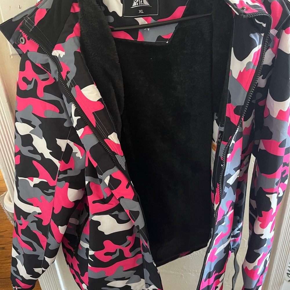 Fashionable Womens Jacket